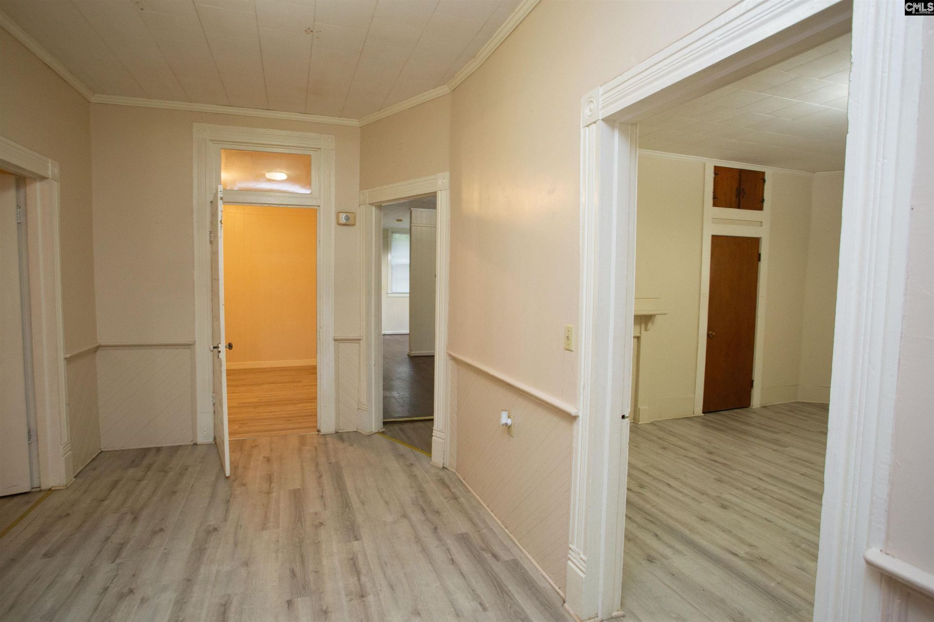 207 N Lee Street  Photo 13