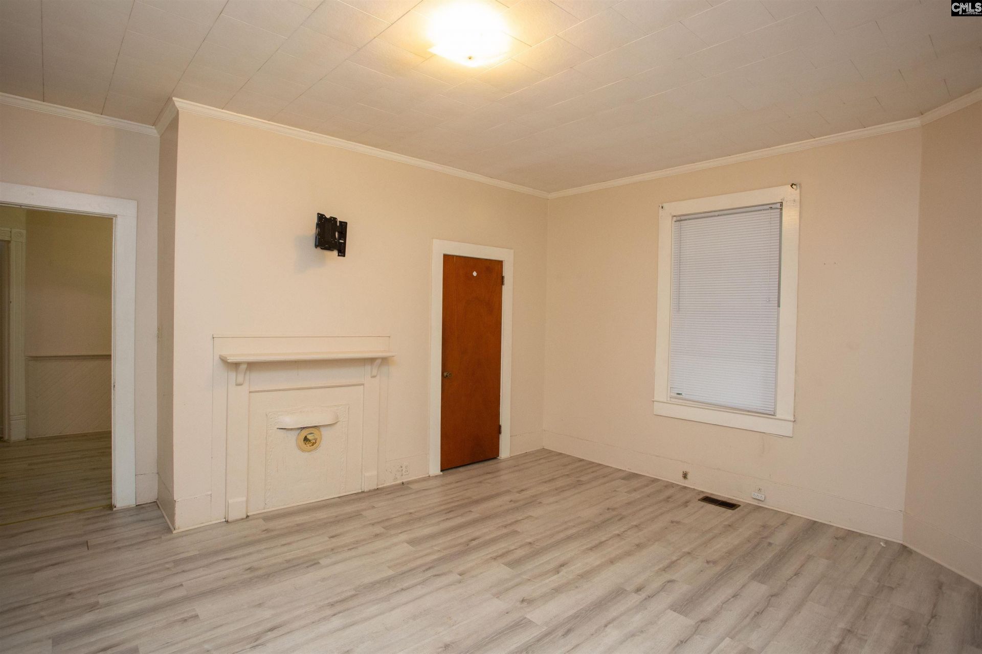 207 N Lee Street  Photo 28