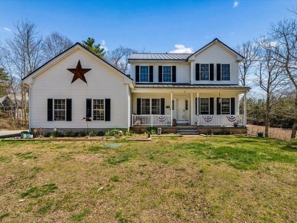 85 Odell Road, Sandown, NH 03873