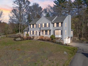 62 Magnolia Drive, Pelham, NH 03076