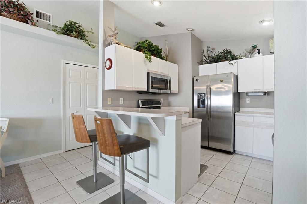 3603 SE 10th Ave, Unit 203, Cape Coral, FL 33904 Photo