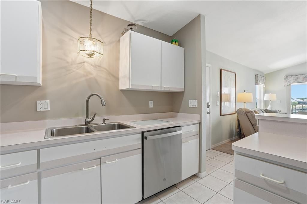 3603 SE 10th Ave, Unit 203, Cape Coral, FL 33904 Photo