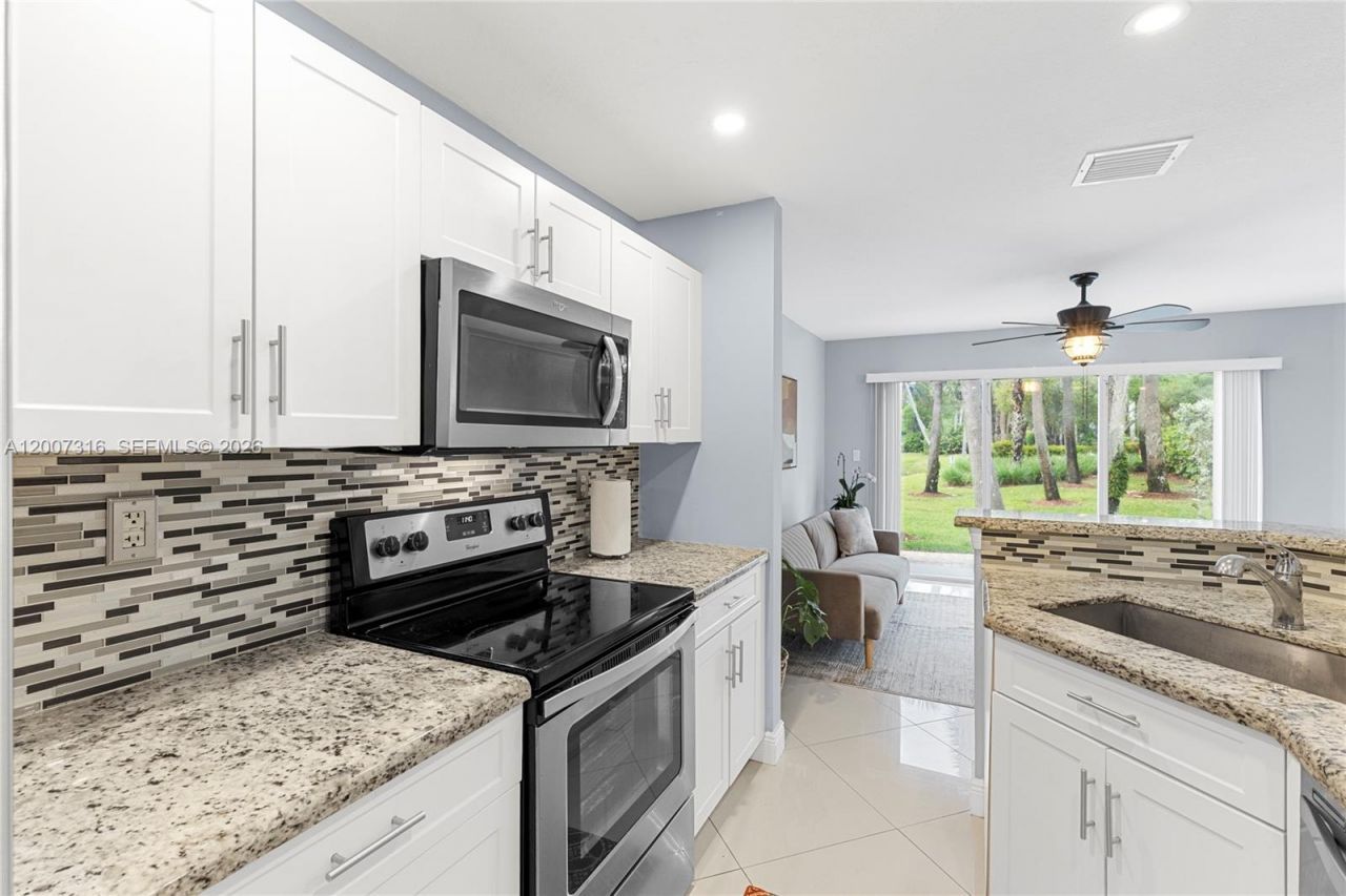 17086 NW 22nd St , Pembroke Pines, FL 33028 Photo