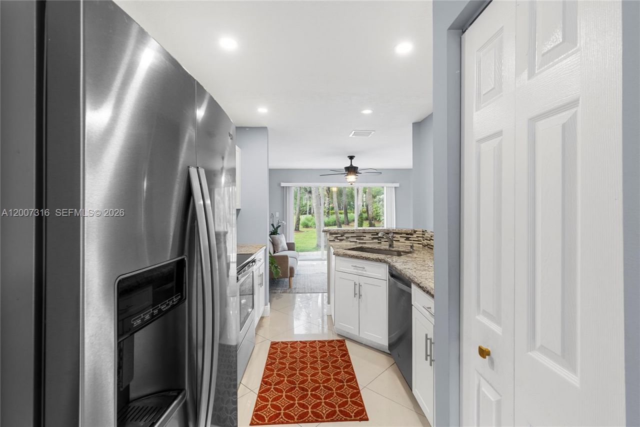 17086 NW 22nd St , Pembroke Pines, FL 33028 Photo