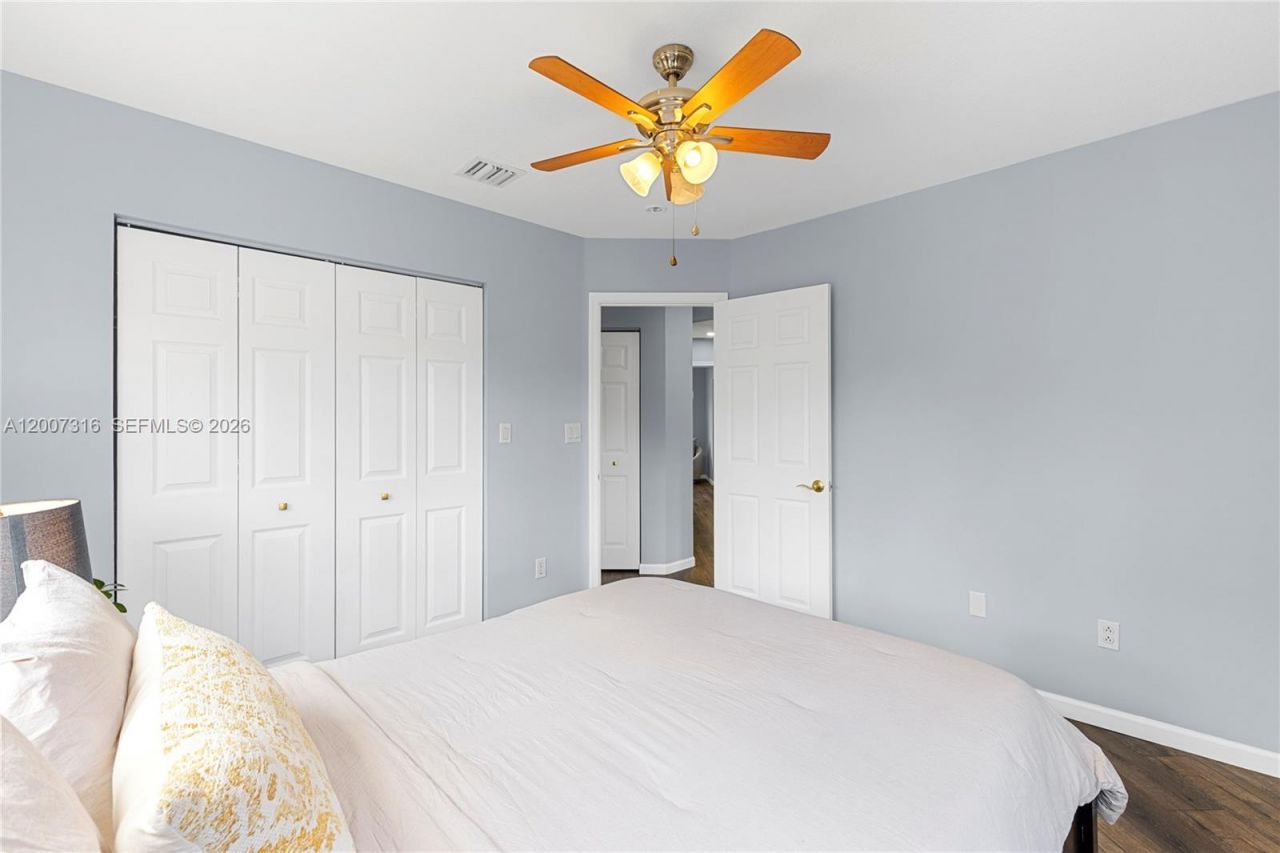 17086 NW 22nd St , Pembroke Pines, FL 33028 Photo