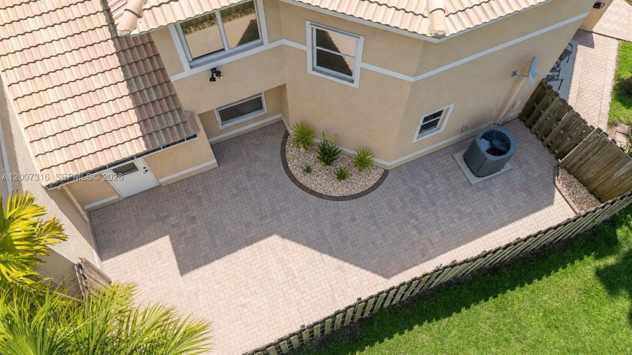 17086 NW 22nd St , Pembroke Pines, FL 33028 Photo