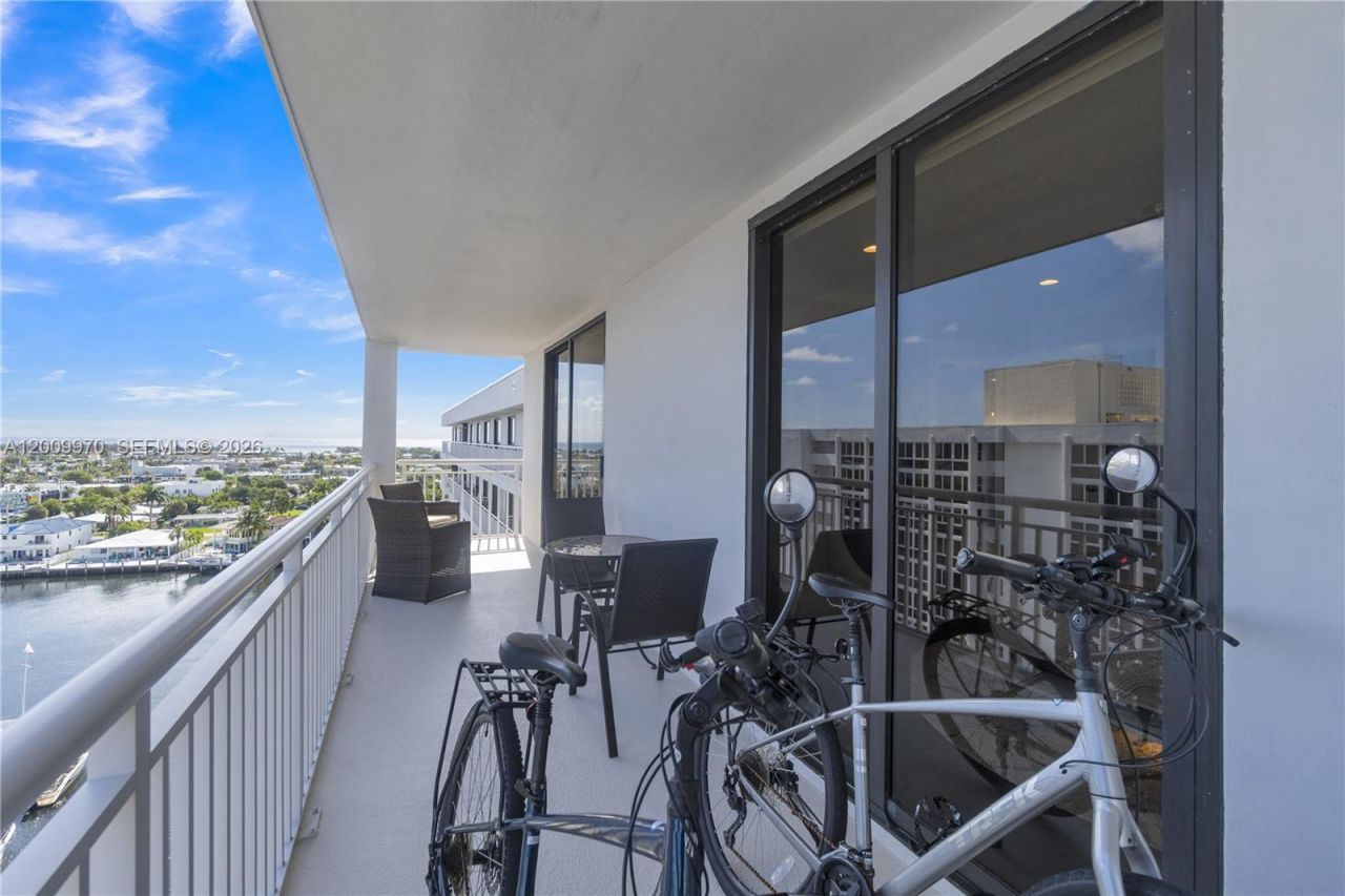 3100 NE 48th St , Unit PH6, Fort Lauderdale, FL 33308 Photo