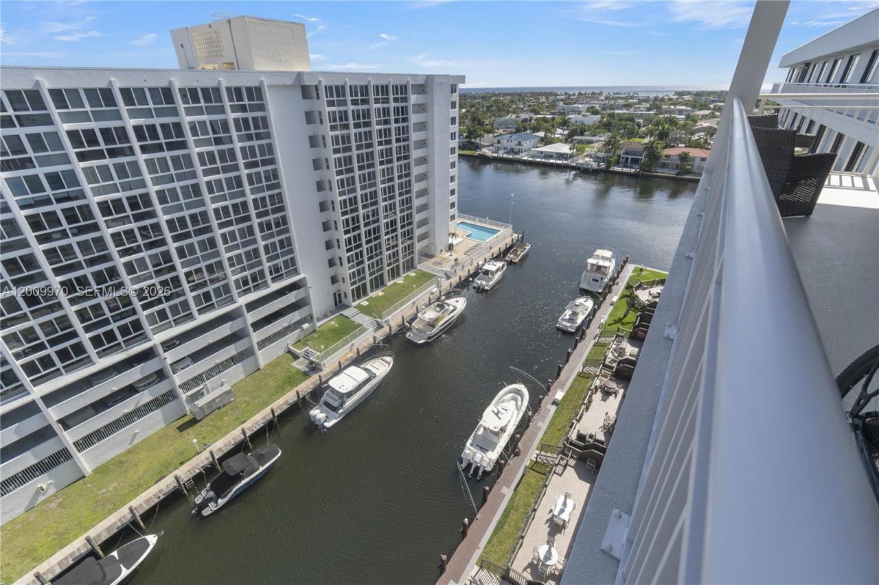 3100 NE 48th St , Unit PH6, Fort Lauderdale, FL 33308 Photo