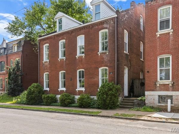2218 Wyoming Street, St Louis, MO 63118