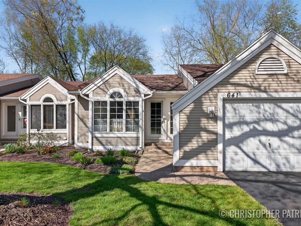 641 Appletree Drive, Holland, MI 49423