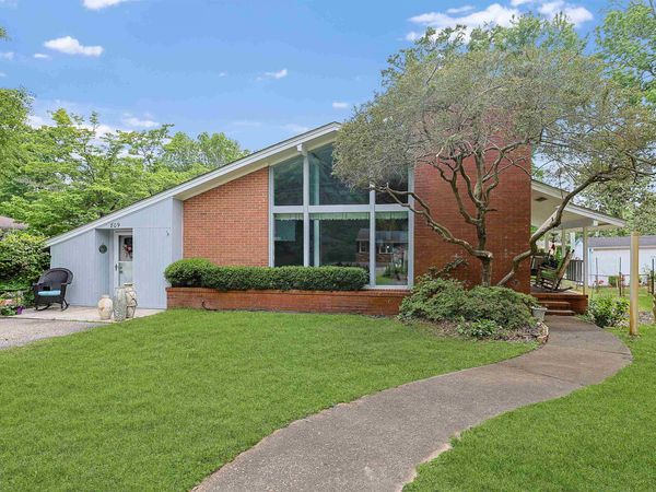 809 48th Ave. N , Myrtle Beach, SC 29577
