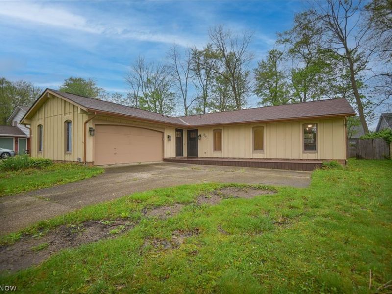 3541 Monte Vista Drive, Brunswick, OH 44212 Photo 2