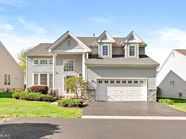 56 GOLDFINCH DRIVE, HAMILTON, NJ 08690