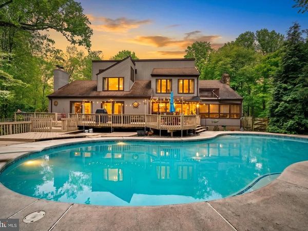 621 HANOVER DRIVE, WRIGHTSTOWN, NJ 08562