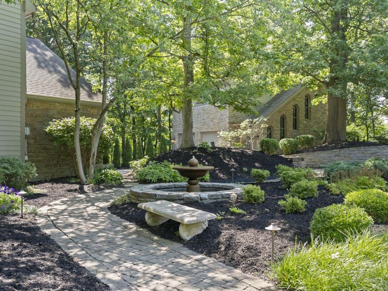 1960 Edenderry Drive, Fort Mitchell, KY 41017 Photo 2