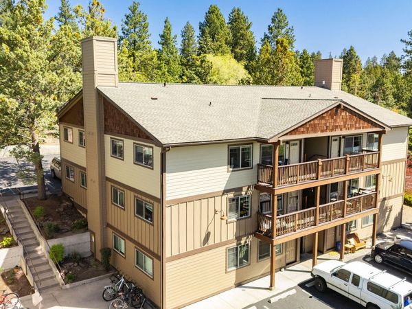 1010 NW Roanoke Avenue, Unit 6, Bend, OR 97701