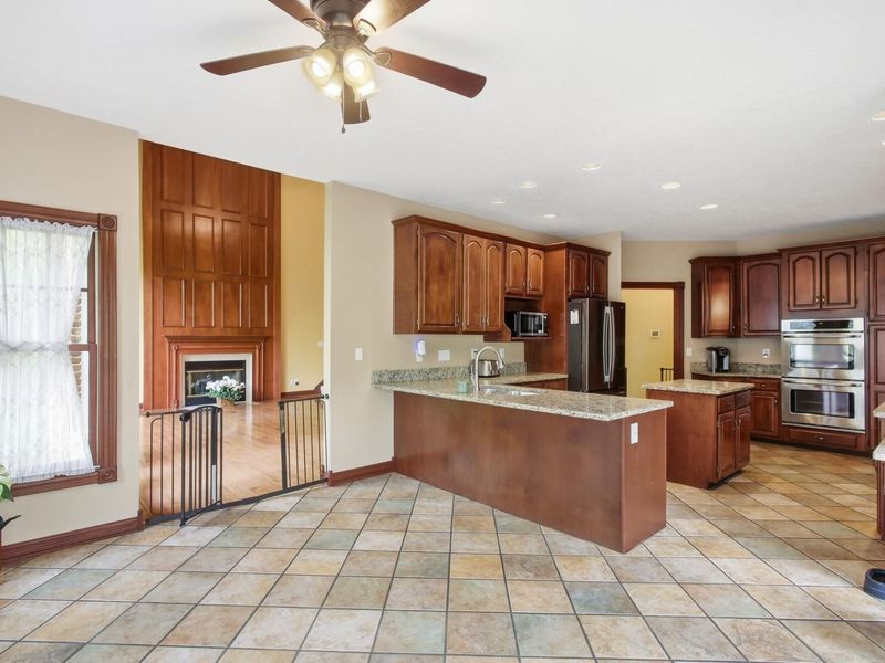 4185 Stone Bridge Drive, Springfield, OH 45504 Photo 18