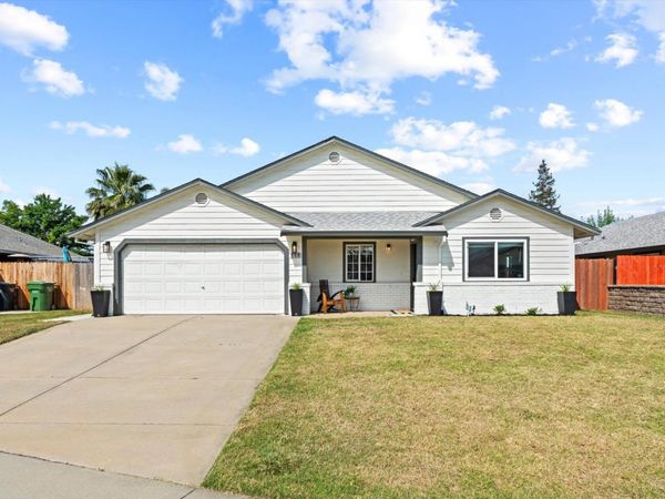 958 Port Ashton Ct, Galt, CA 95632