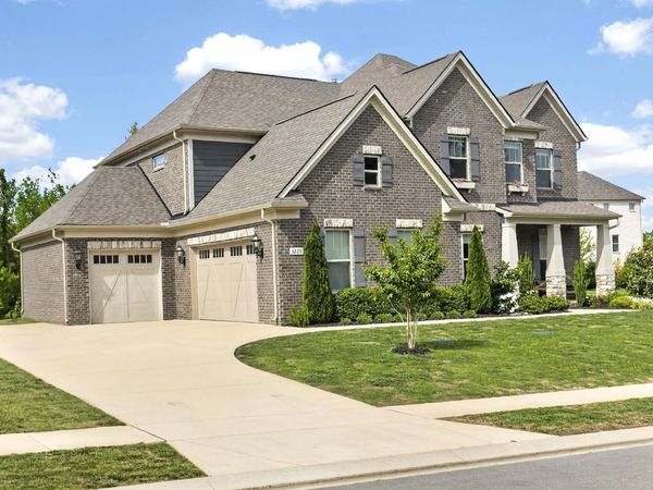 3229 Chase Point Dr, Franklin, TN 37067