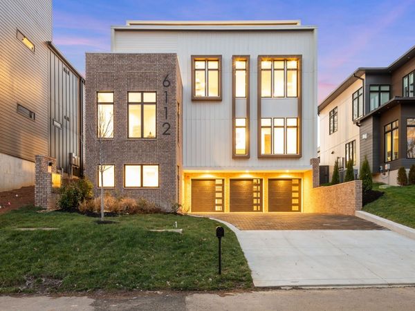 6112 Hill Circle Dr , Nashville, TN 37209