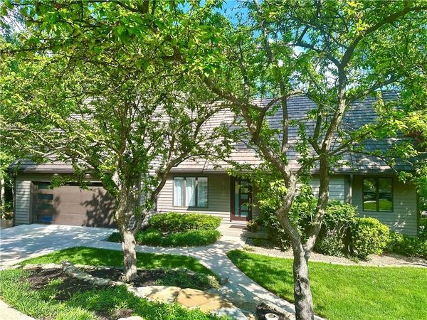600 NW 41st Street, Kansas City, MO 64116