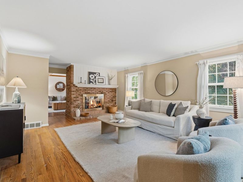 2425 Dorset Road , Upper Arlington, OH 43221 Photo 10