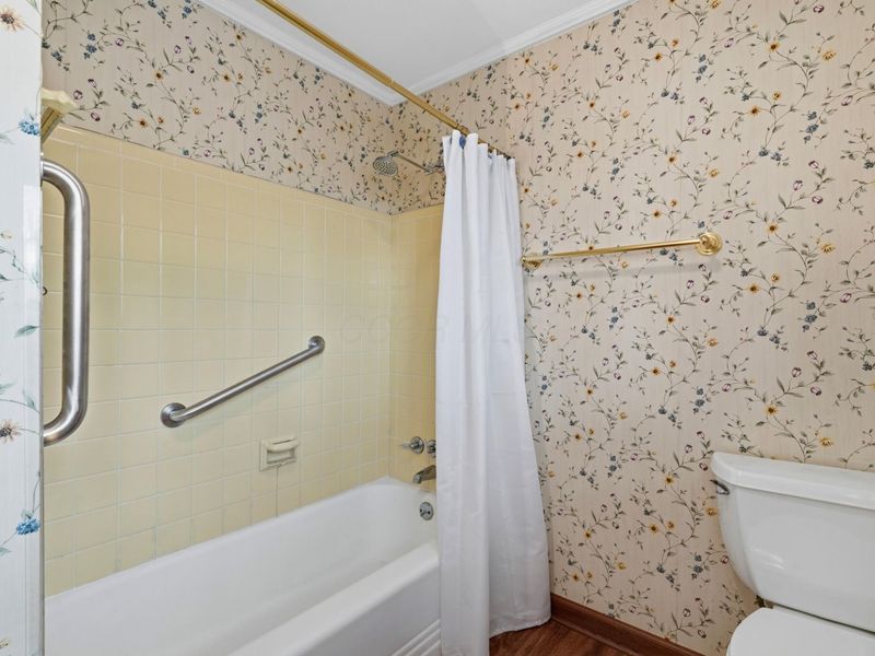 2425 Dorset Road , Upper Arlington, OH 43221 Photo 35