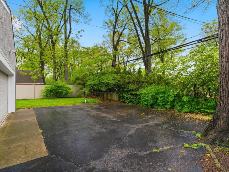2425 Dorset Road , Upper Arlington, OH 43221 Photo 54