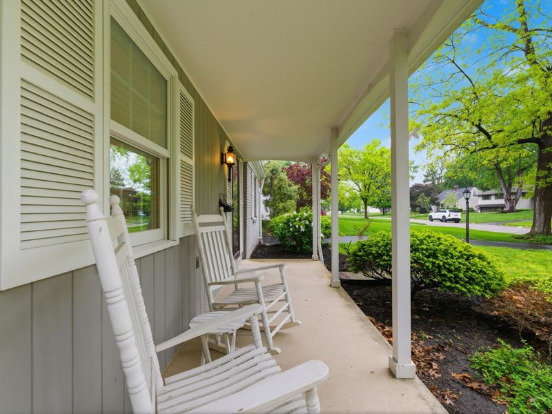 2425 Dorset Road , Upper Arlington, OH 43221 Photo 6