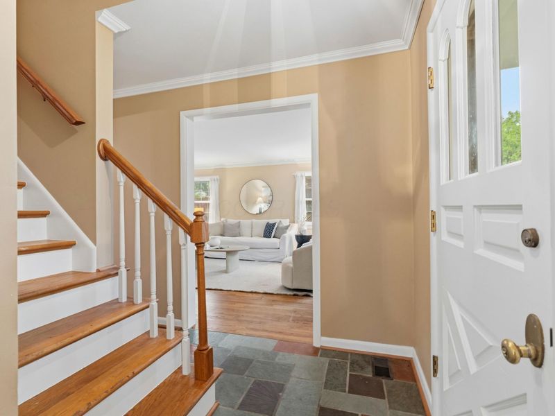 2425 Dorset Road , Upper Arlington, OH 43221 Photo 9
