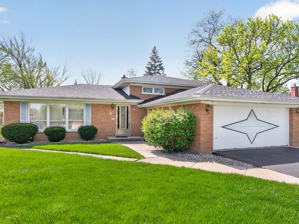 549 E 168th Street, South Holland, IL 60473