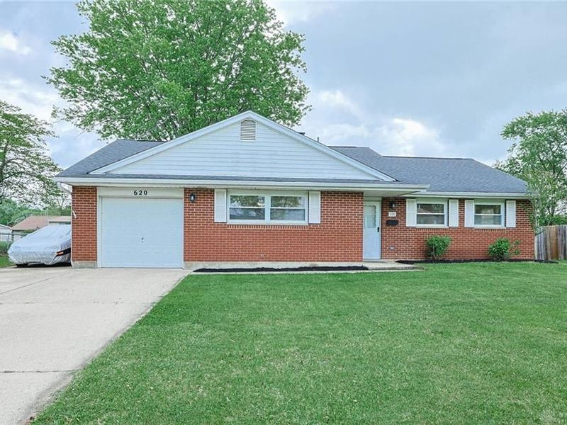 620 Bennert Drive, Vandalia, OH 45377 Photo 2