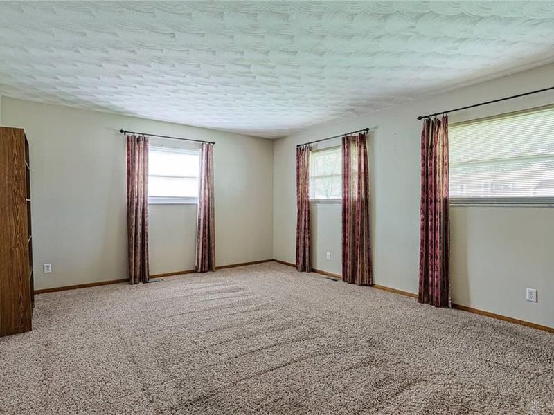 620 Bennert Drive, Vandalia, OH 45377 Photo 5