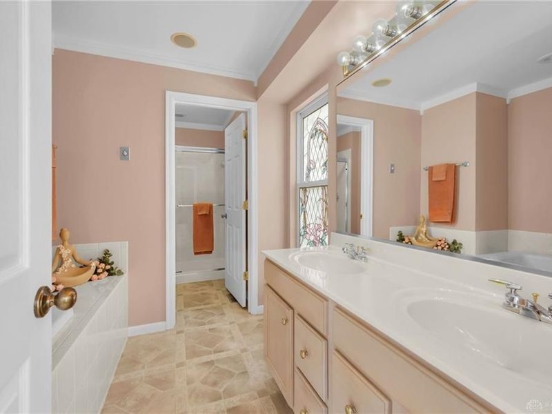 8288 White Hill Lane, West Chester, OH 45069 Photo 22