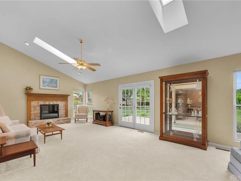 8288 White Hill Lane, West Chester, OH 45069 Photo 9