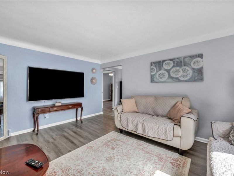 6133 W 54th Street, Parma, OH 44129 Photo 13