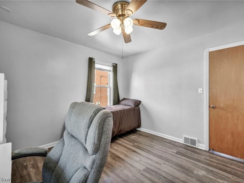 6133 W 54th Street, Parma, OH 44129 Photo 17
