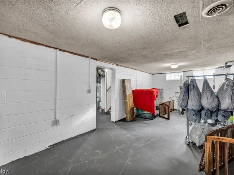 6133 W 54th Street, Parma, OH 44129 Photo 37