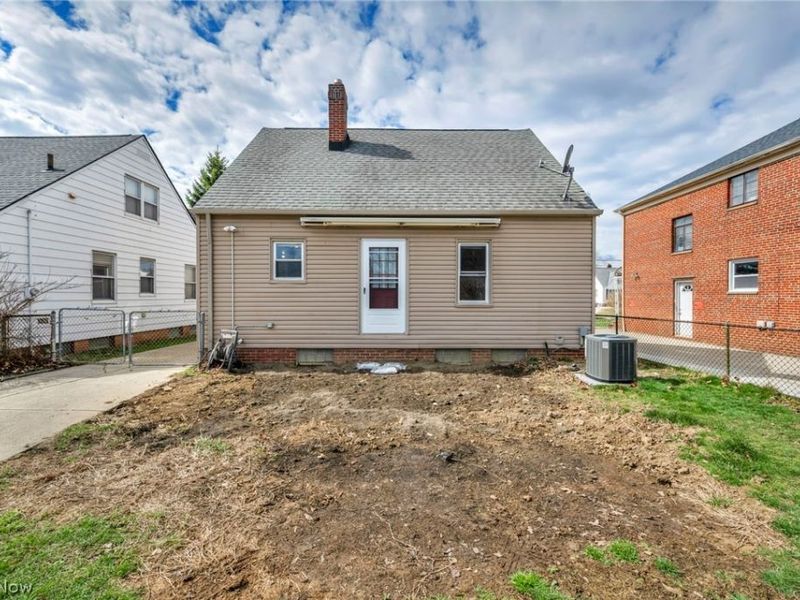 6133 W 54th Street, Parma, OH 44129 Photo 41