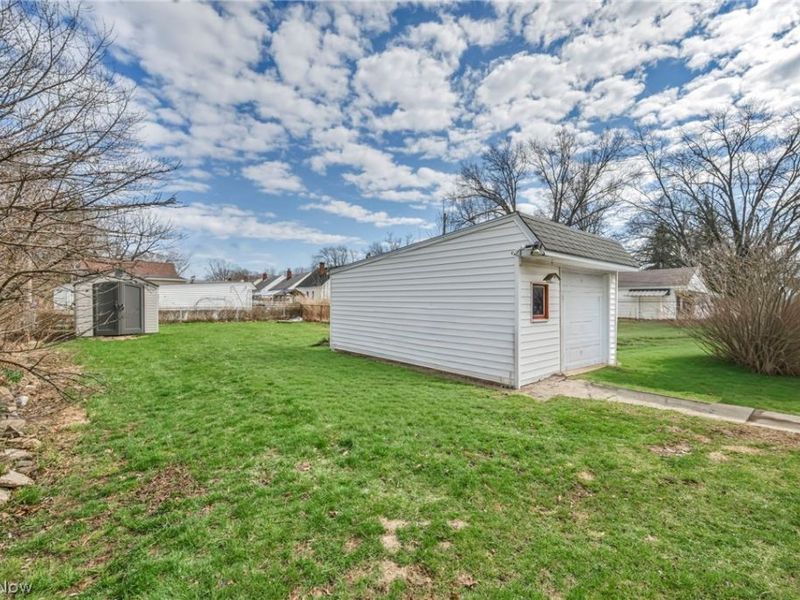 6133 W 54th Street, Parma, OH 44129 Photo 43