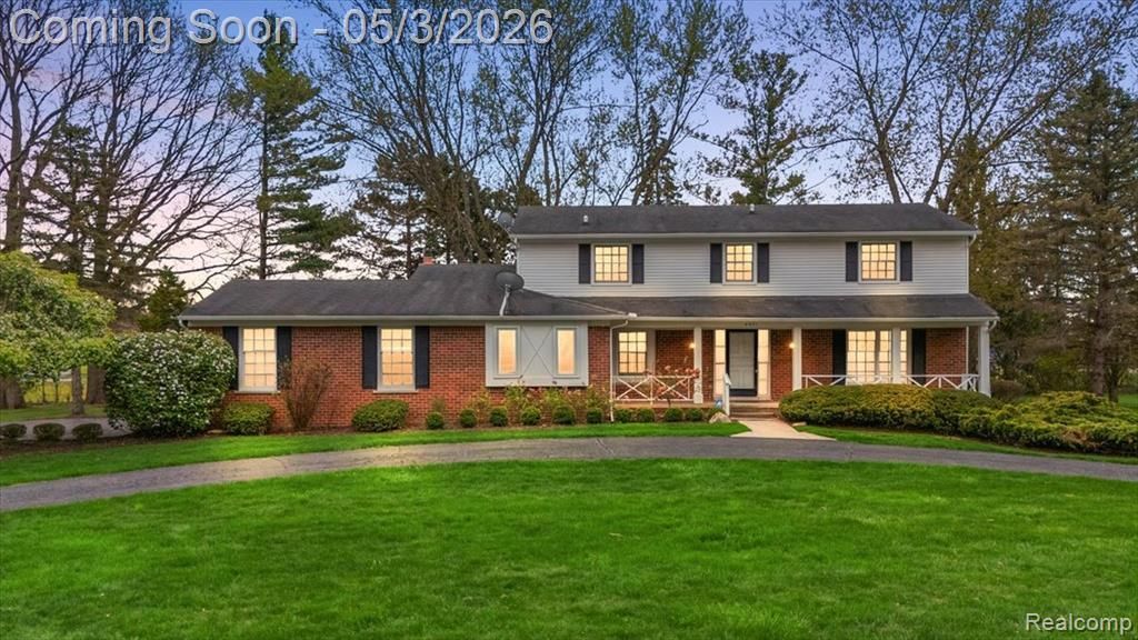 4821 School Bell Lane, Bloomfield Township, MI 48301 Main Photo