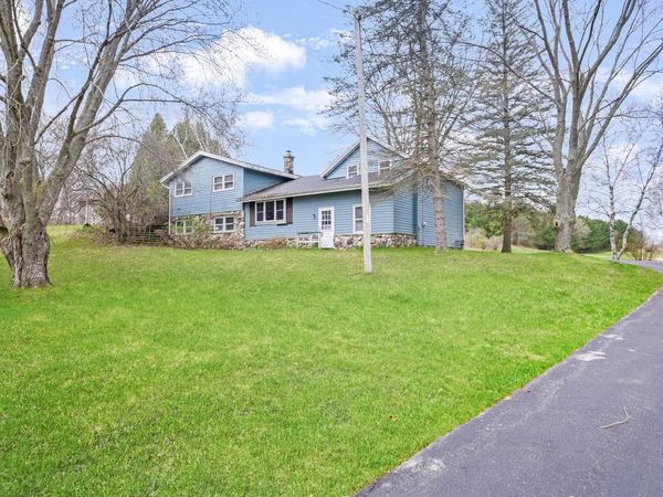 6909 Townline ROAD, West Bend, WI 53090