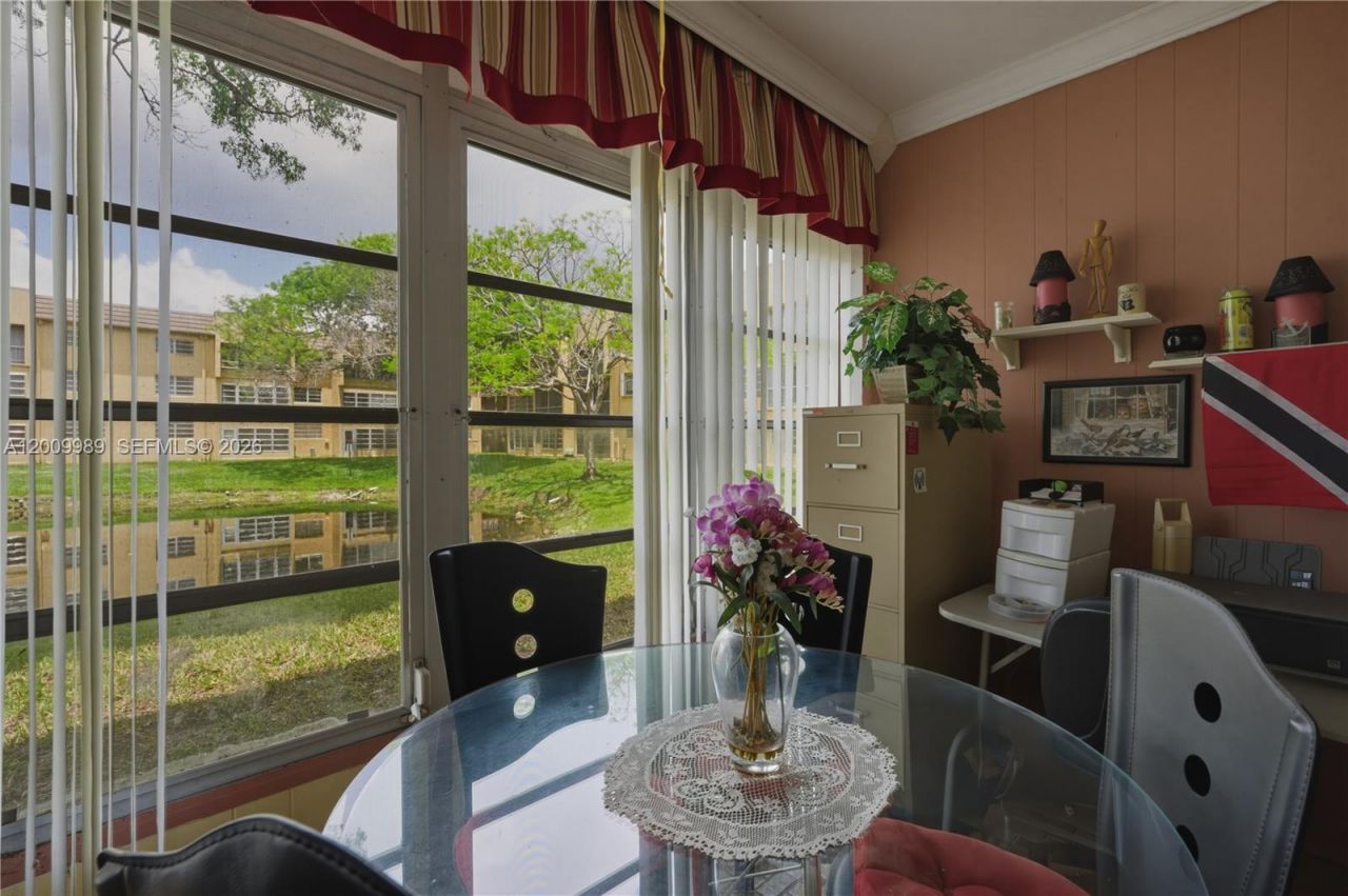 5961 NW 61st Ave , Unit 111, Tamarac, FL 33319 Photo