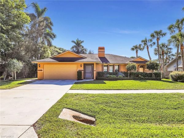 2474 Outrigger LN , NAPLES, FL 34104