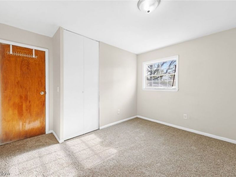 2456 Jackson Street, Lorain, OH 44052 Photo 19