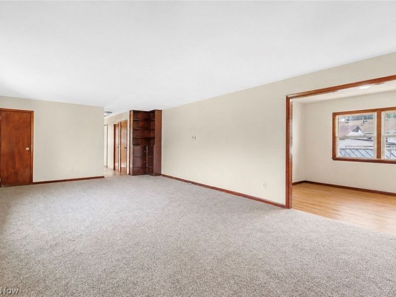 2456 Jackson Street, Lorain, OH 44052 Photo 2