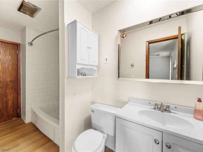 2456 Jackson Street, Lorain, OH 44052 Photo 20