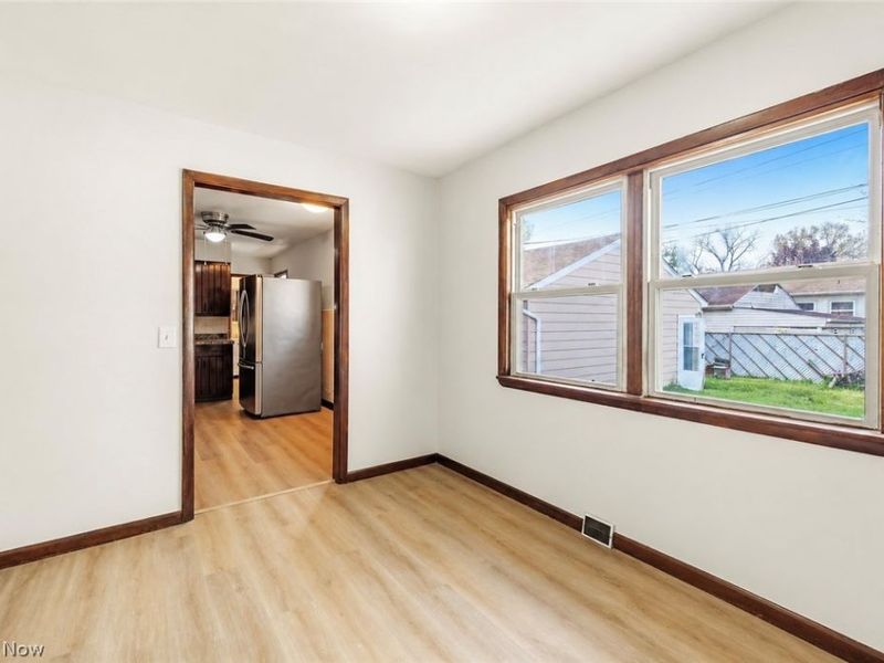 2456 Jackson Street, Lorain, OH 44052 Photo 6