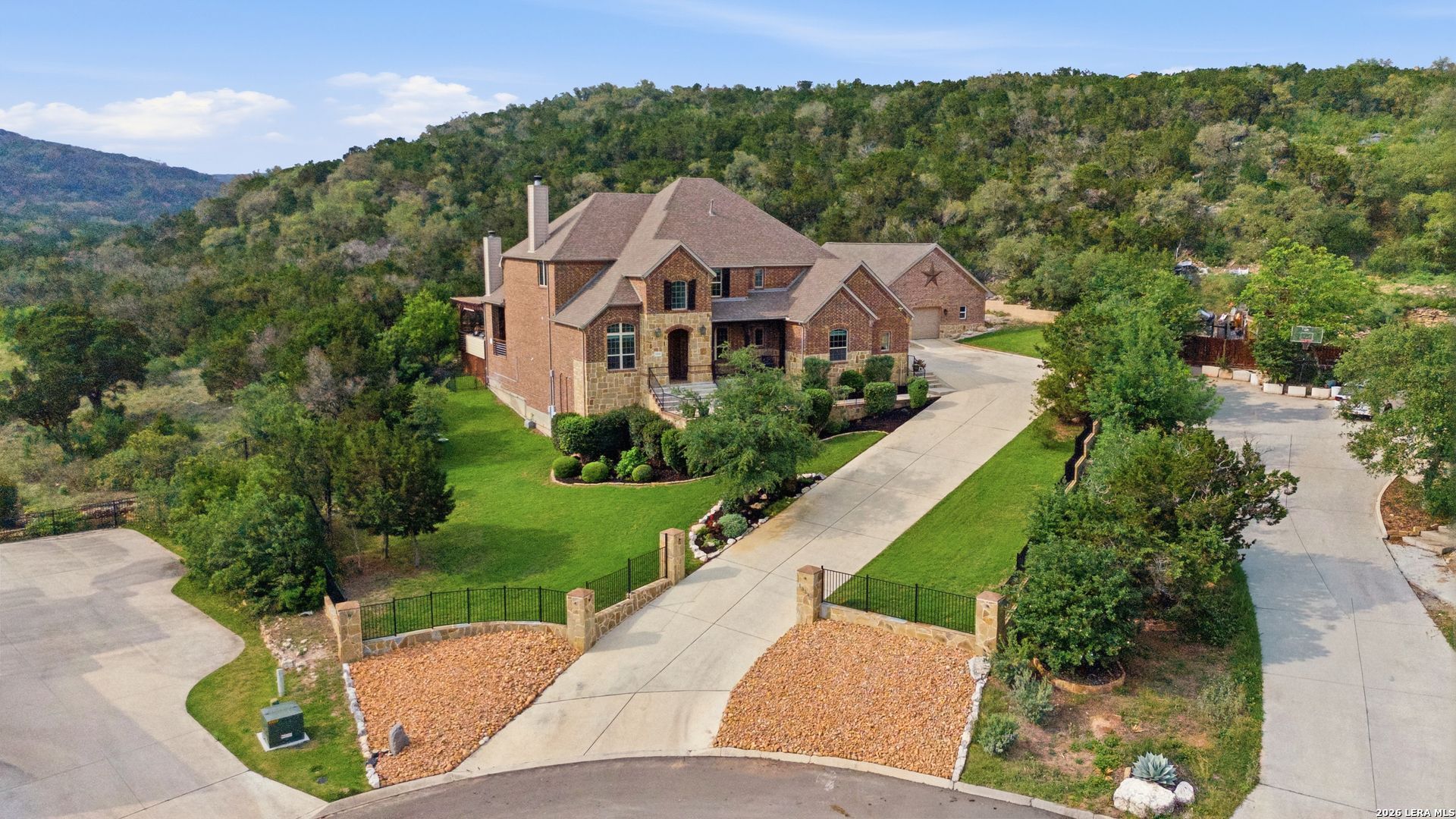 13330 Trotting Path, Helotes, TX 78023 Main Photo