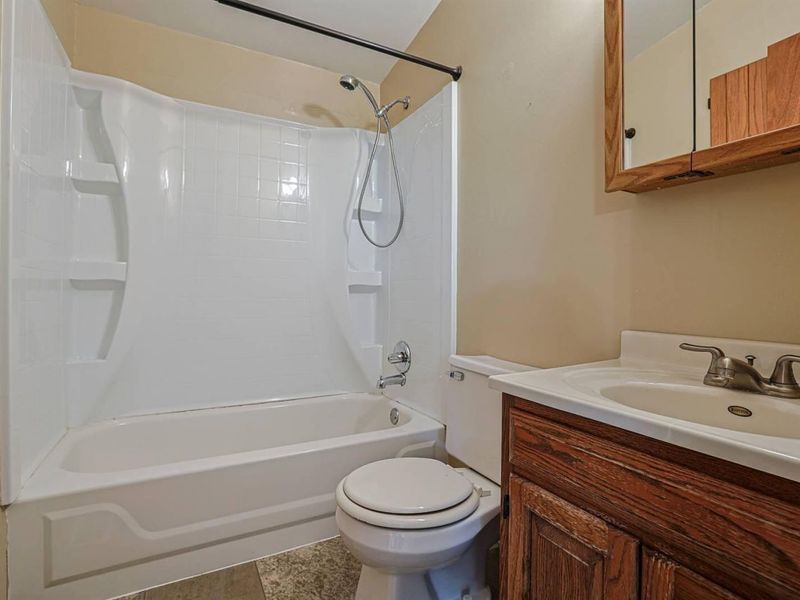 620 Bennert Drive, Vandalia, OH 45377 Photo 16